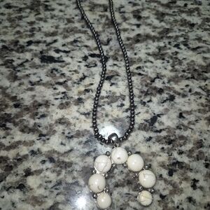 Western Fashion Elegant White Beaded Necklace